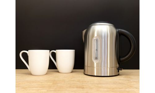 boiling-milk-in-kettle